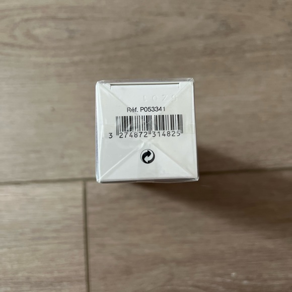 Givenchy Hydra Sparkling #Shine No More Matifying & Perfecting Fluid - Picture 3 of 7